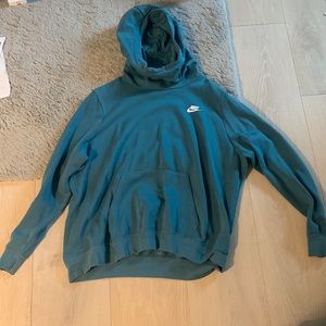Turquoise Nike hoodie XXL and is too big for me